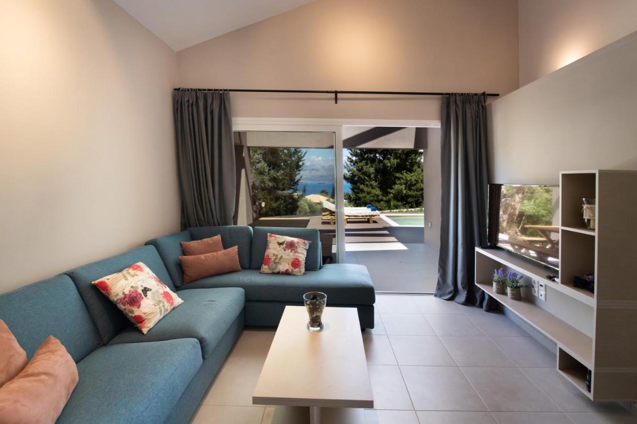 Anatoli Villas Nikiana Luaran gambar