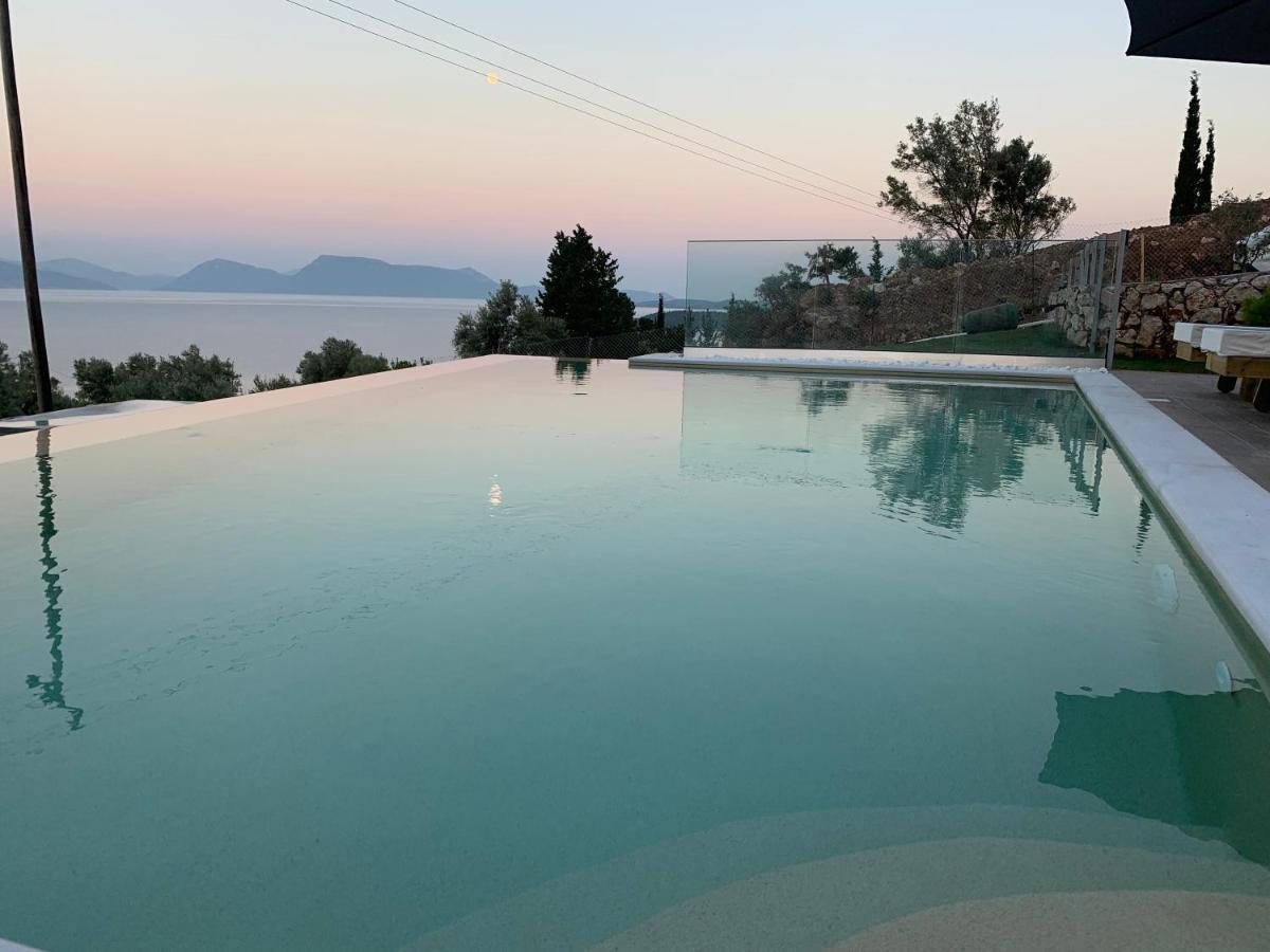 Anatoli Villas Nikiana Luaran gambar